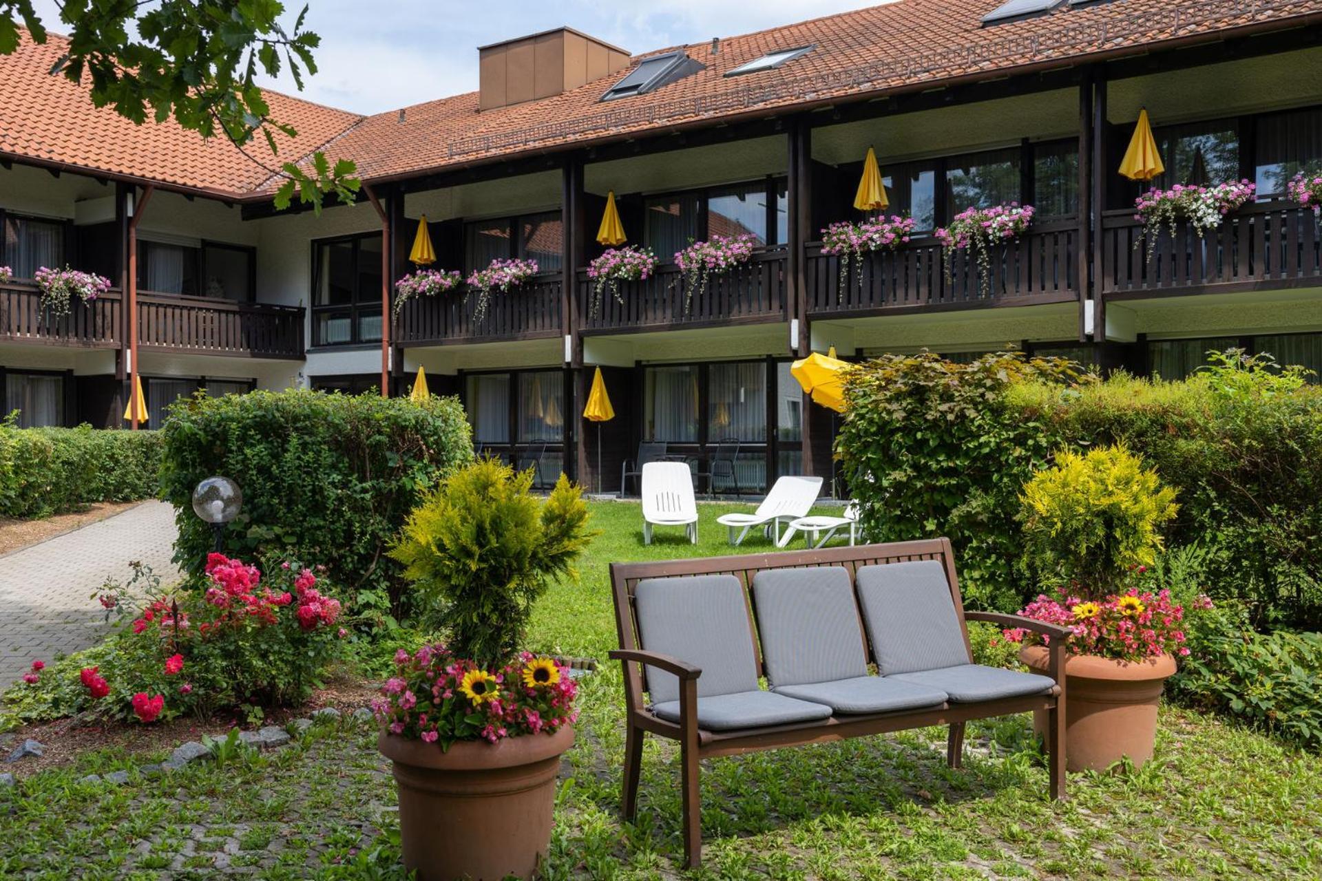 Hotel Sonnenhof Бад-Бирнбах Экстерьер фото